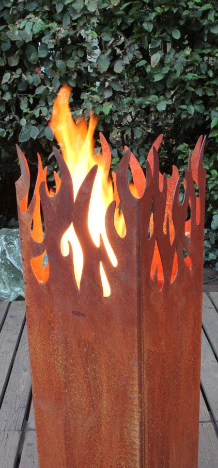 Fackelsäule Flammen 20x20x75 cm