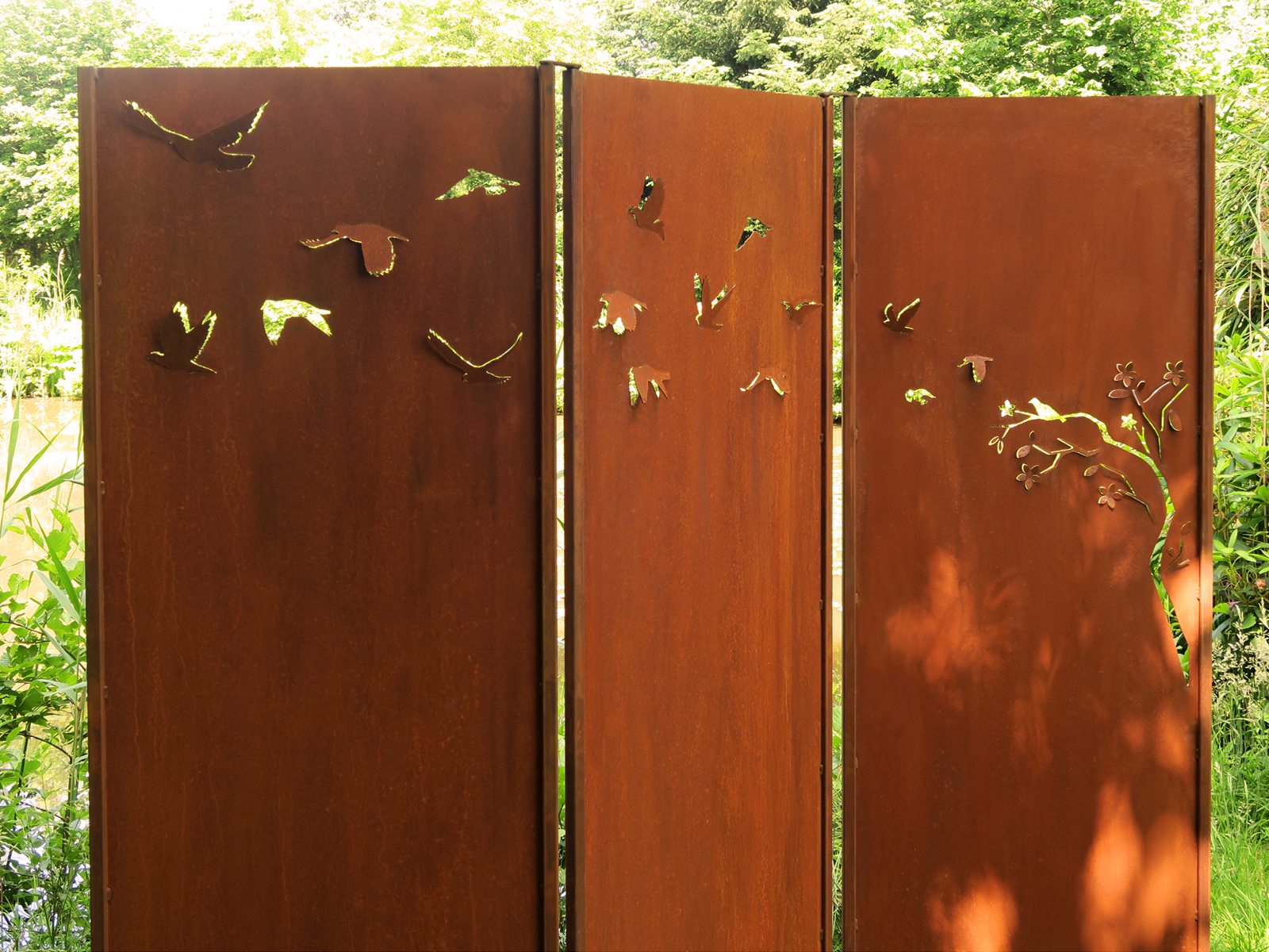 Gartenwand Triptychon Schwarm 3D<br>225×195 cm